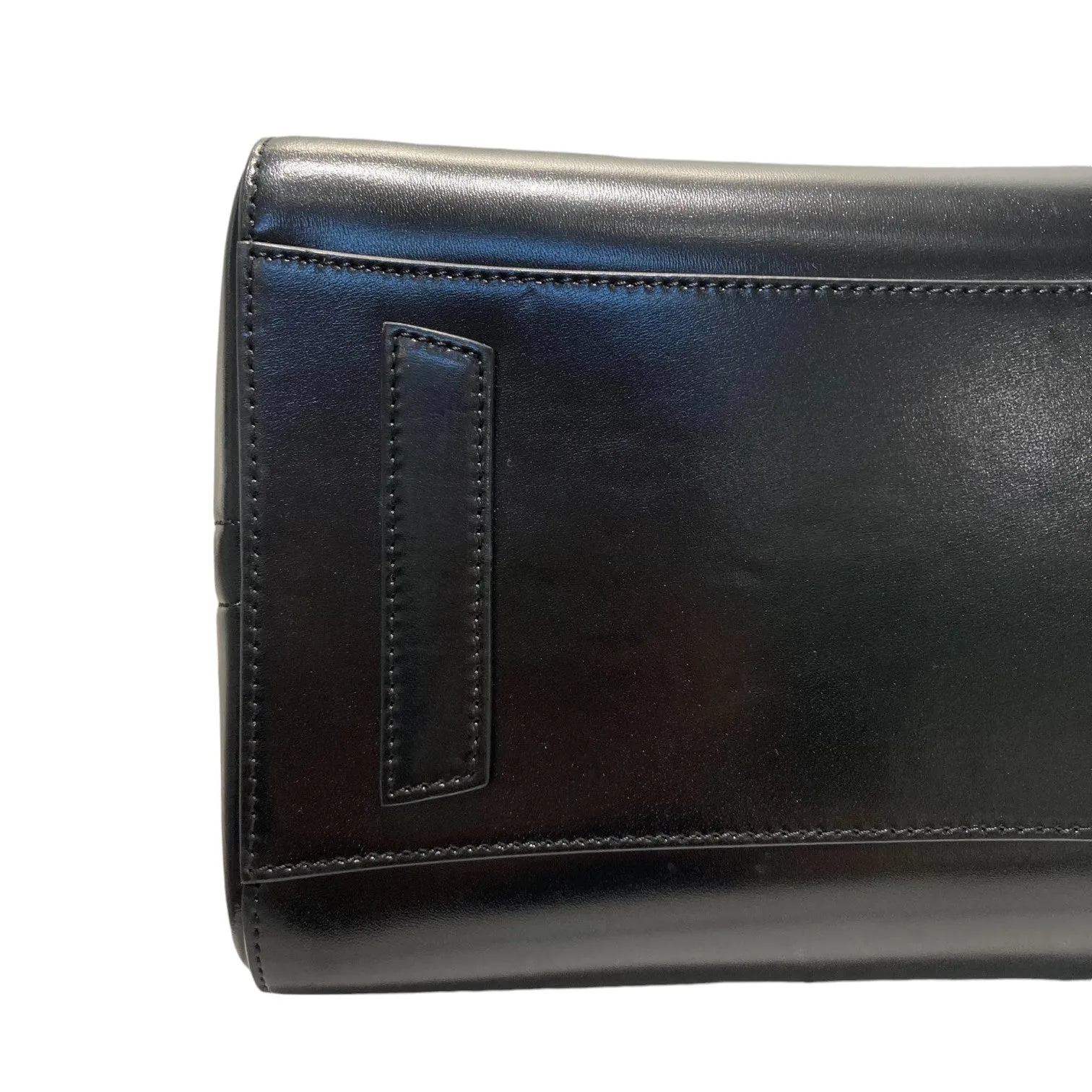 Antigona Medium Shiny Calfskin Black SHW