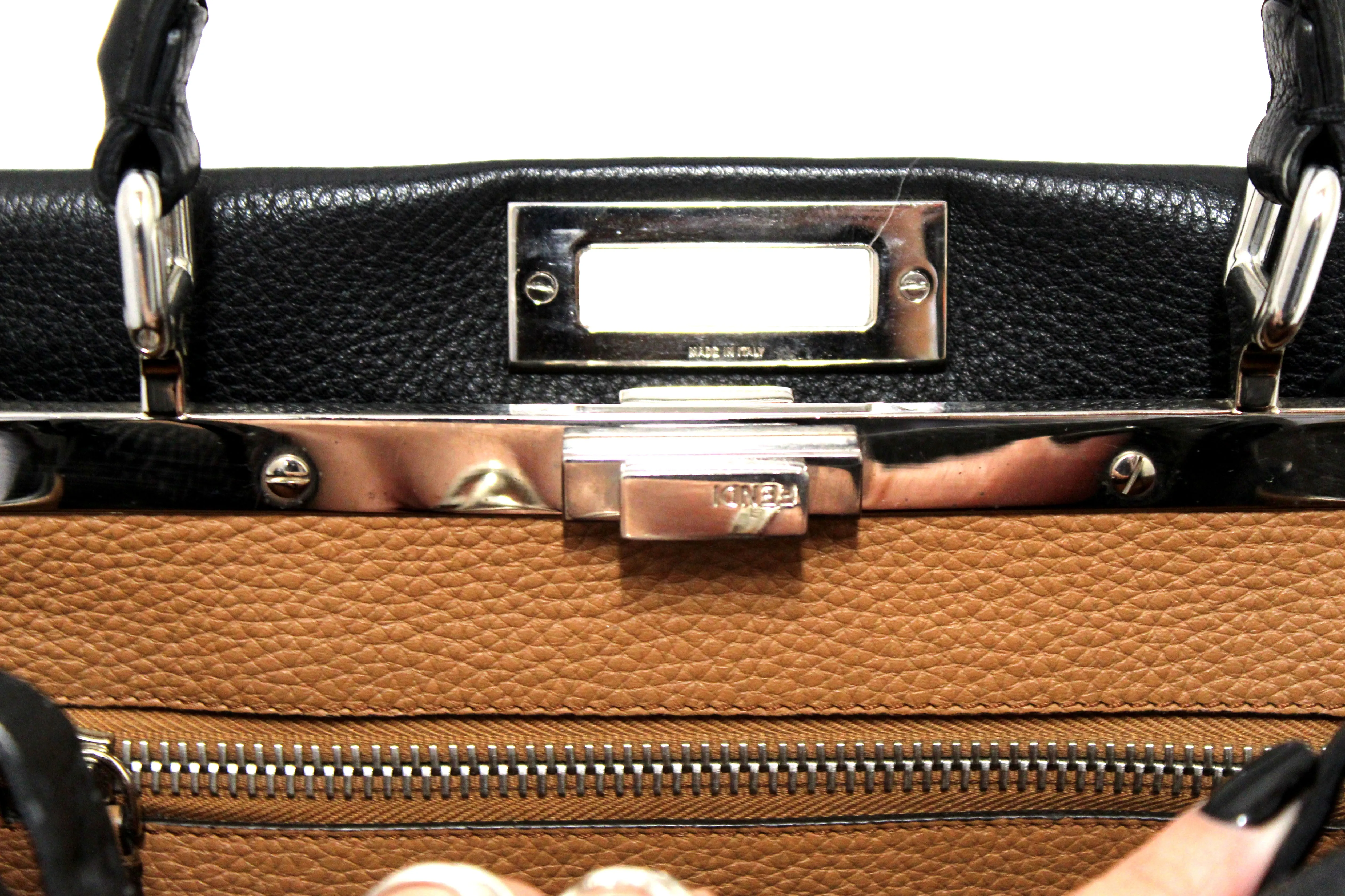 Authentic Fendi Black Cuoio Romano Leather Selleria Medium Peekaboo Iconic Satchel Bag