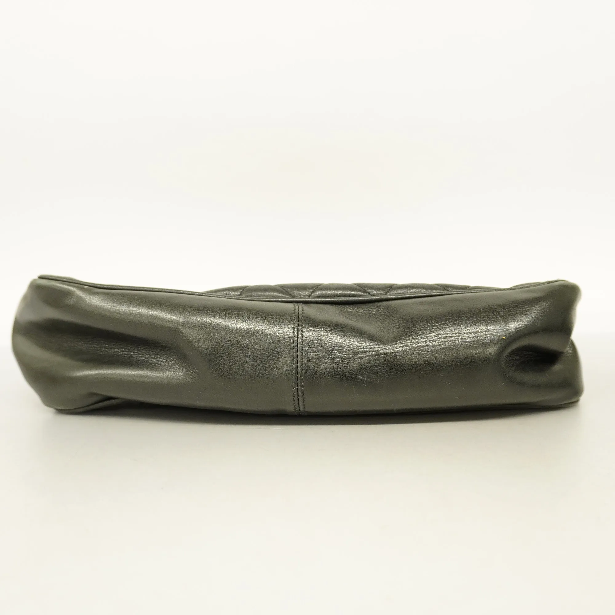 CHANEL  Matelasse Chain Shoulder Leather Shoulder Bag Black