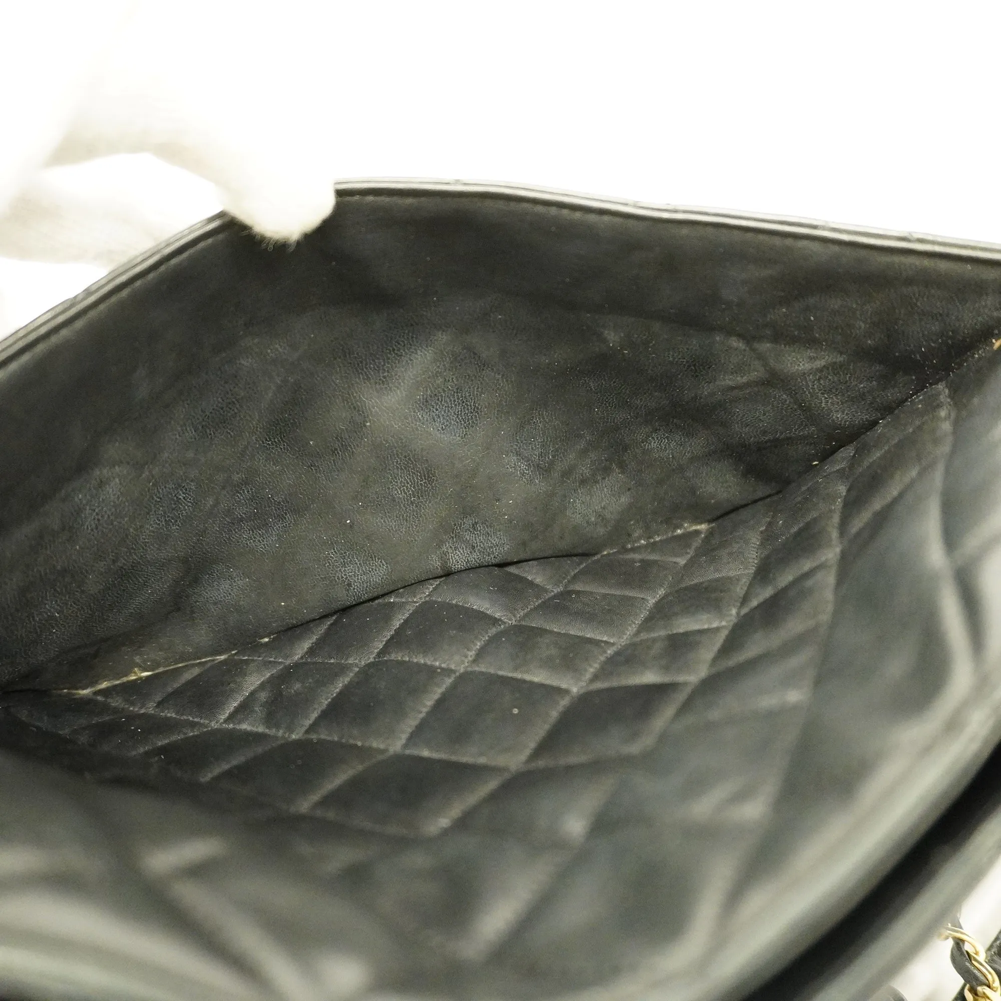 CHANEL  Matelasse Chain Shoulder Leather Shoulder Bag Black